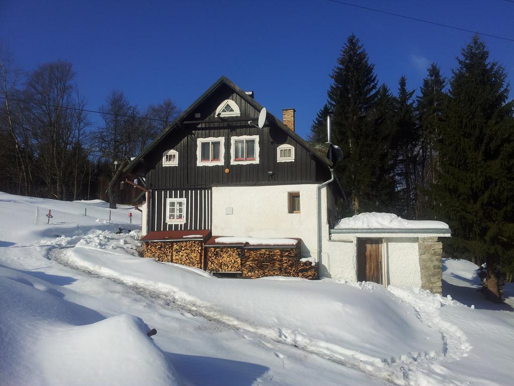 Na Slunecni Pohadkova Chaloupka Ve Sladke Dire Příchovice Zimmer foto