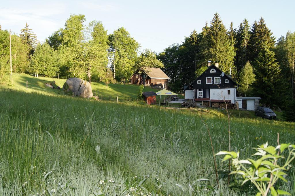 Na Slunecni Pohadkova Chaloupka Ve Sladke Dire Příchovice Exterior foto