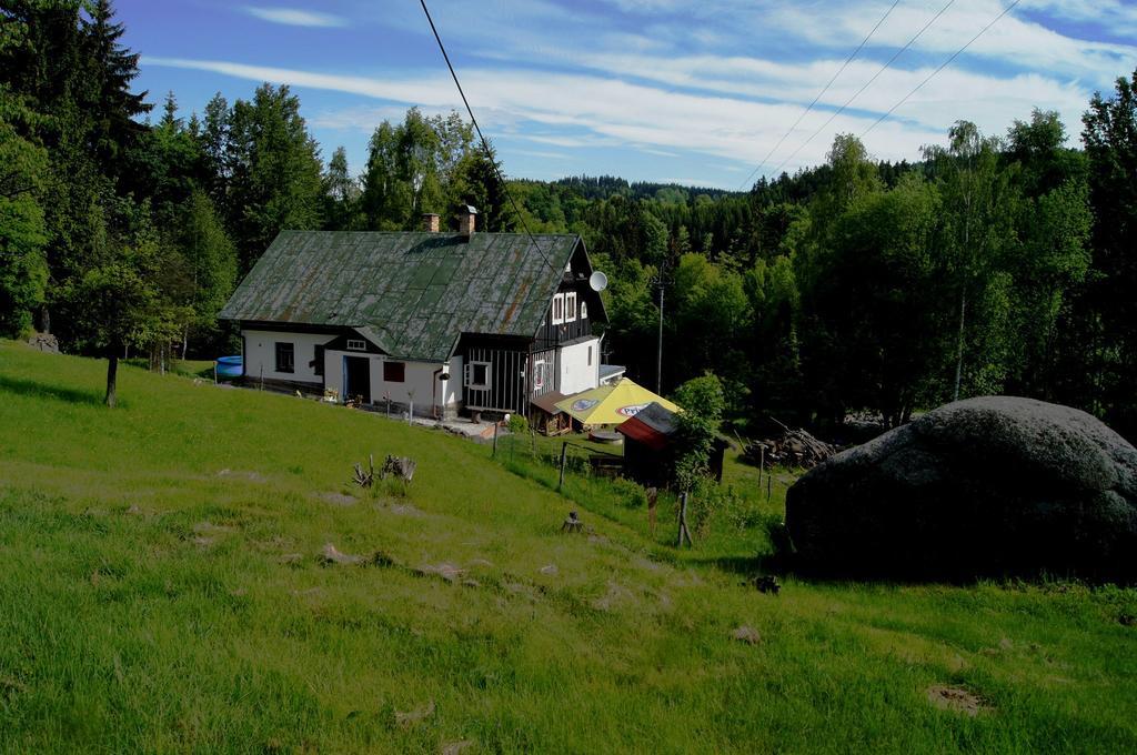 Na Slunecni Pohadkova Chaloupka Ve Sladke Dire Příchovice Exterior foto