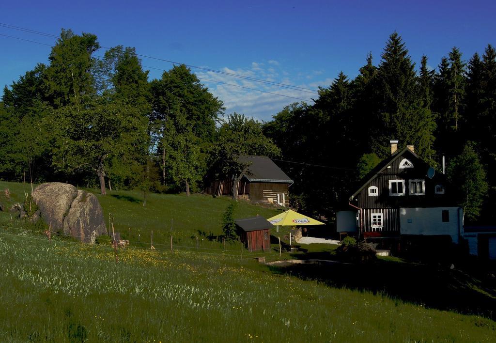 Na Slunecni Pohadkova Chaloupka Ve Sladke Dire Příchovice Zimmer foto